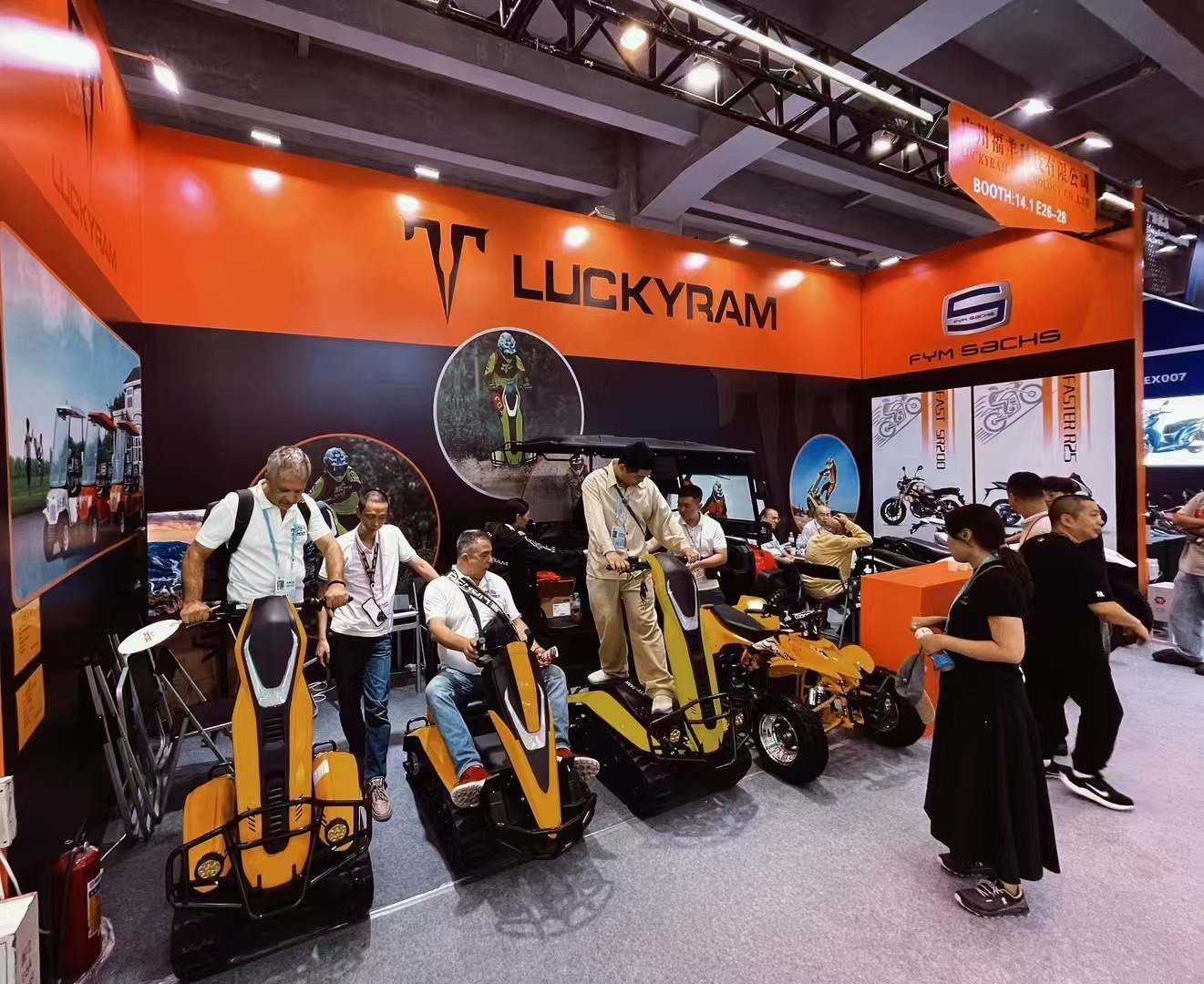 Luckyram ATV's vangen ogen van buitenlandse kopers op 136e Canton Fair