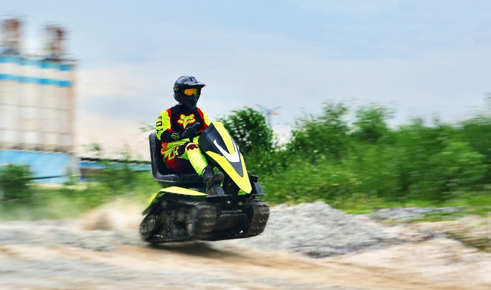 2026 Elektrische dubbelsporige sneeuwscooter voor off-road racen