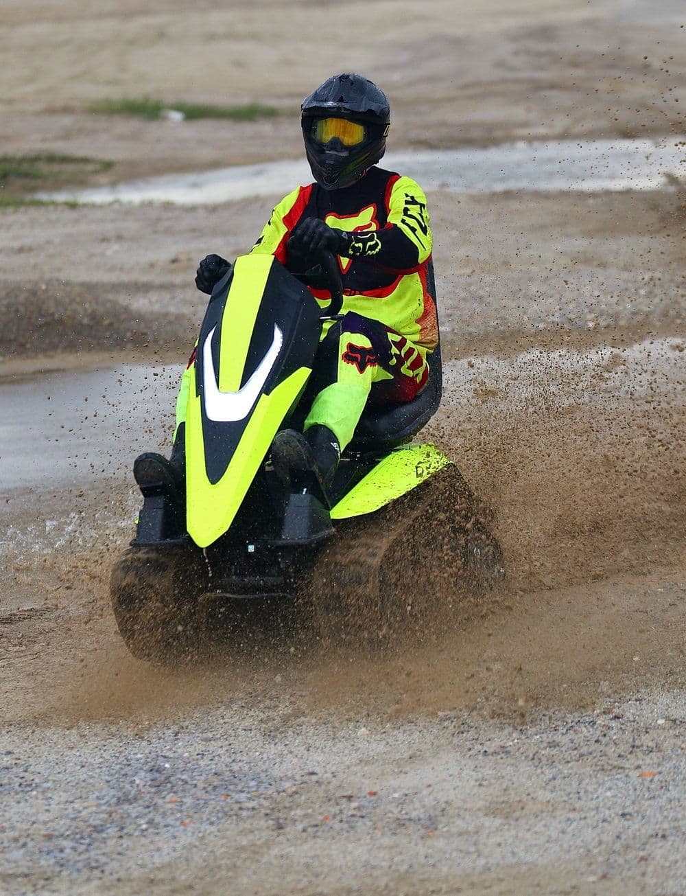 72V lithiumbatterij Off-road elektrische kart ETV met dubbele rupsbanden